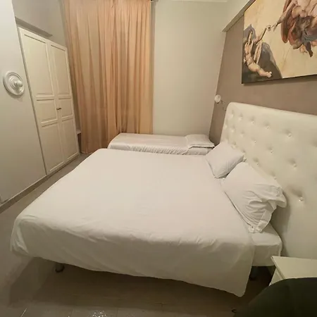 Giacomini 3* סאלו