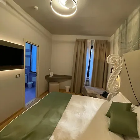 Giacomini 3* Saló